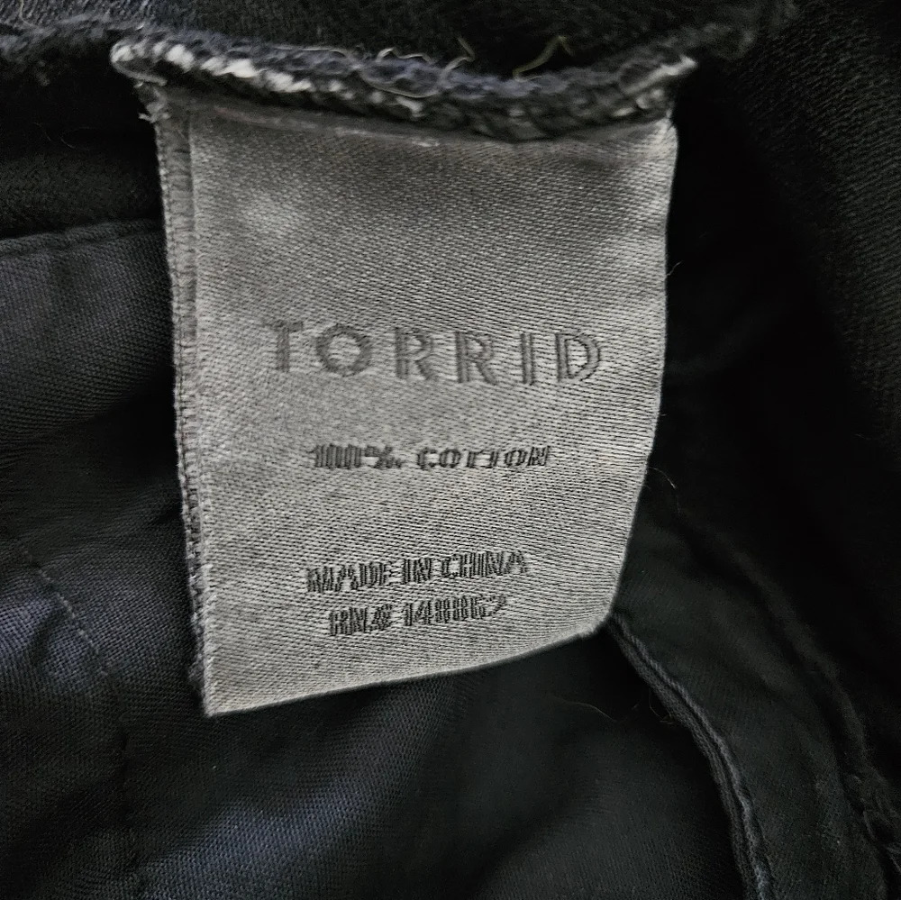 Torrid Black Cotton Utility Jacket Patch Detail W… - image 7